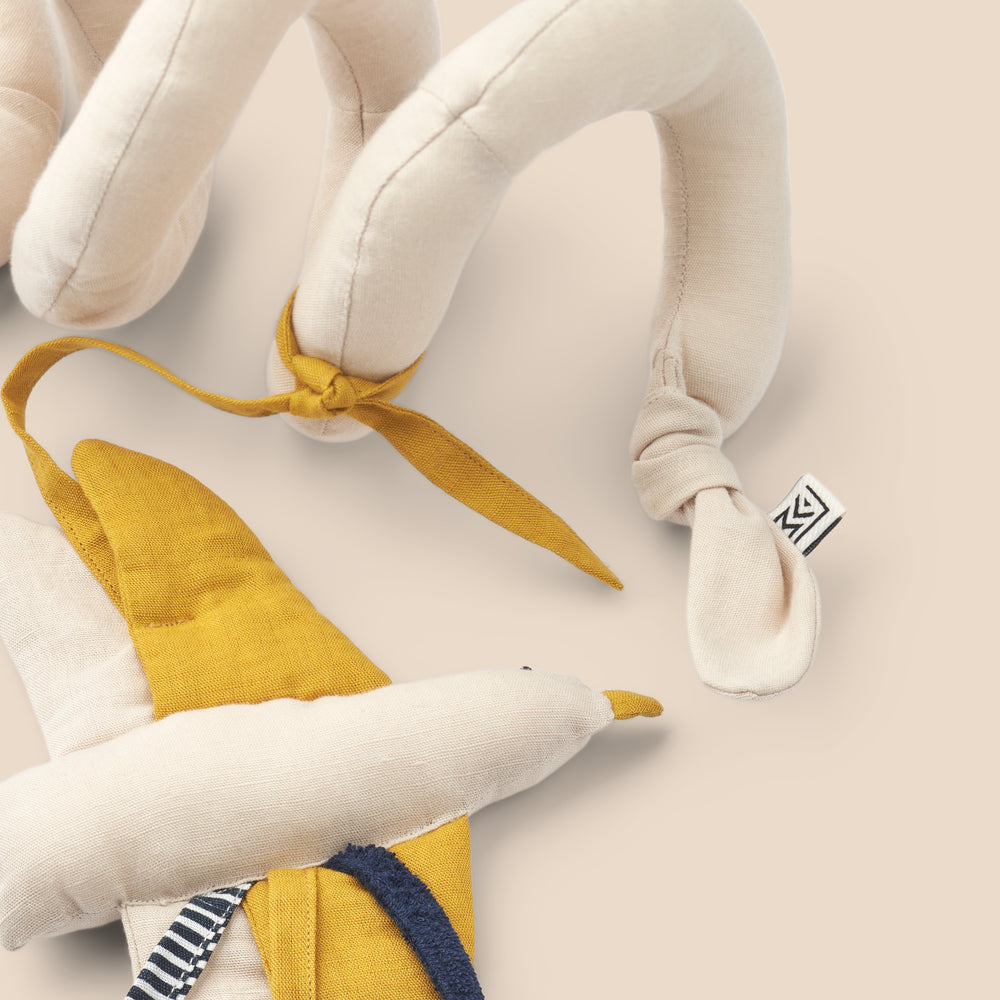 Aktivitätsspirale Wira 'Lemon Flake/Sandy' - The Little One • Family.Concept.Store.