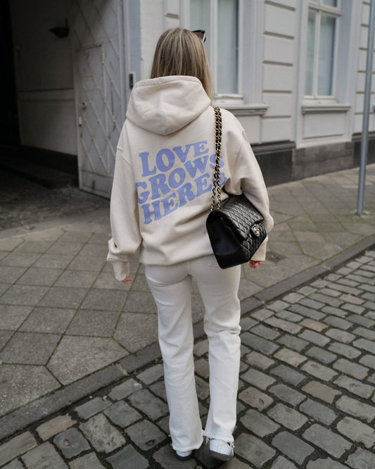 Hoodie 'Love Grows Here' - The Little One • Family.Concept.Store.