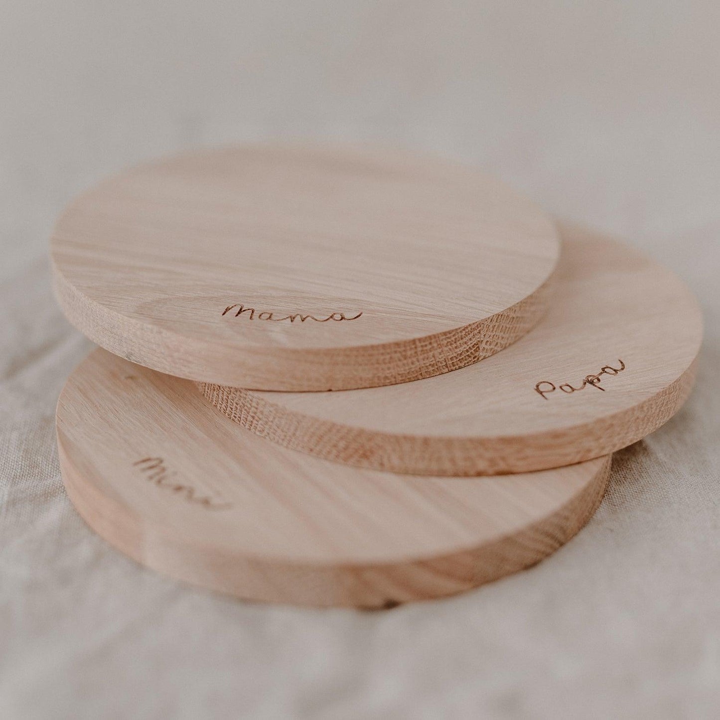 Untersetzer aus Eiche 'Mama' - The Little One • Family.Concept.Store.