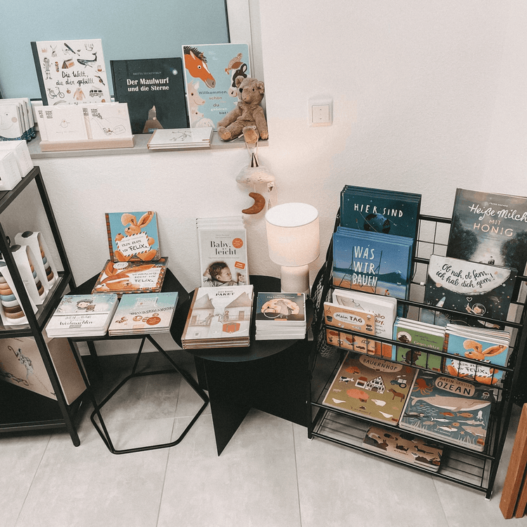 BÜCHER