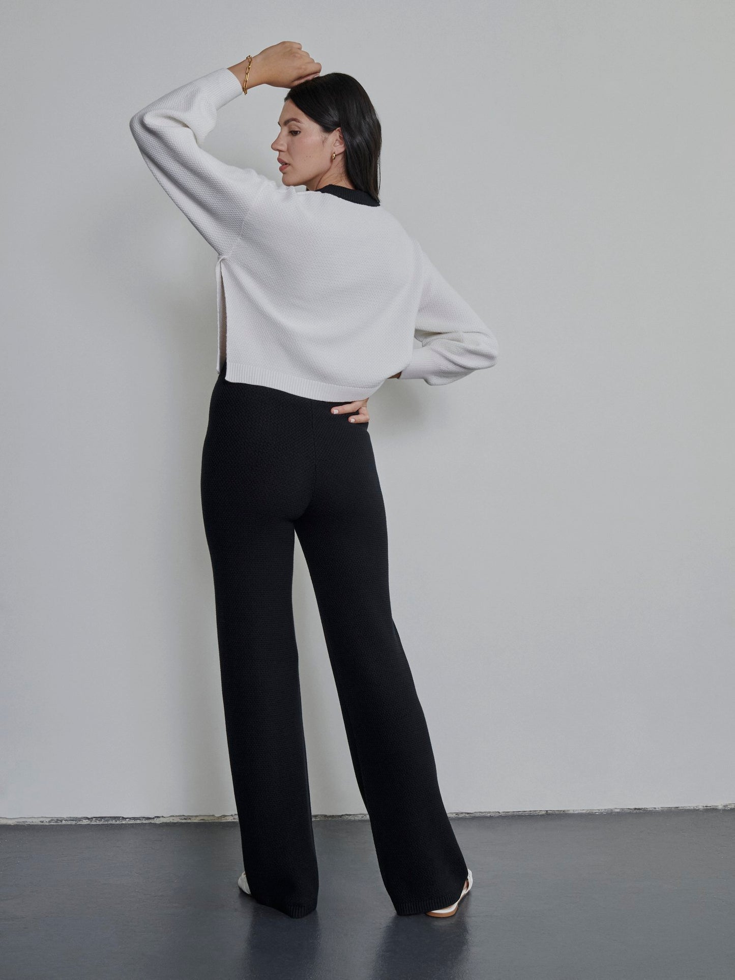 Essential Sweater 'Blackwhite'