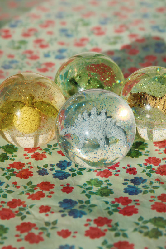 Flummis mit 3D-Figuren